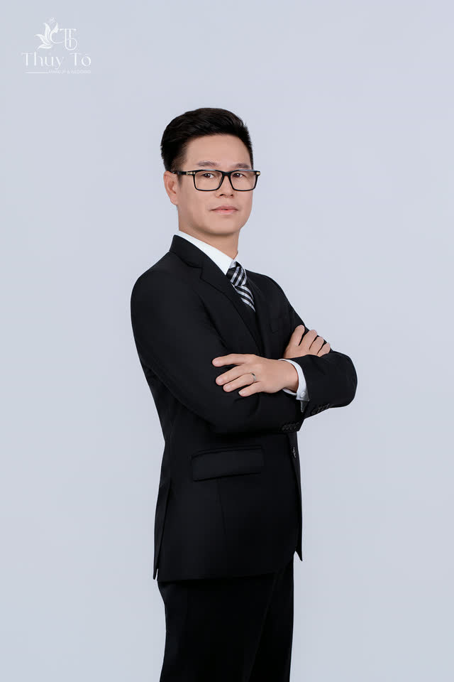 CEO Phạm Văn Công — MDLand Việt Nam — ảnh số 6 chụp tại Thúy Tô Studio, Vinhomes Ocean Park 2