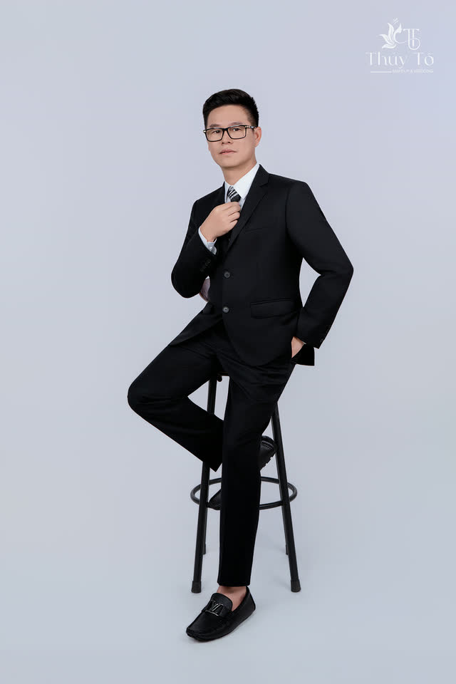 CEO Phạm Văn Công — MDLand Việt Nam — ảnh số 36 chụp tại Thúy Tô Studio, Vinhomes Ocean Park 2