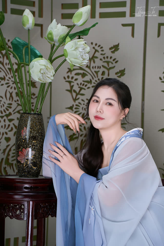 Chủ tịch Hoài — concept doanh nhân