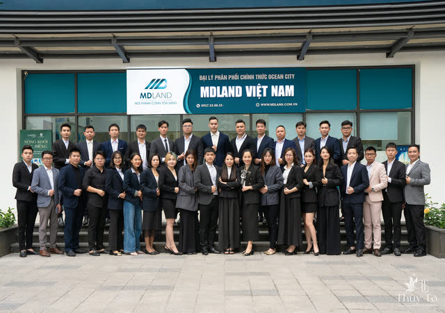 Ảnh tập thể ban lãnh đạo & phòng ban MDLand — ảnh số 69 chụp tại Thúy Tô Studio, Vinhomes Ocean Park 2