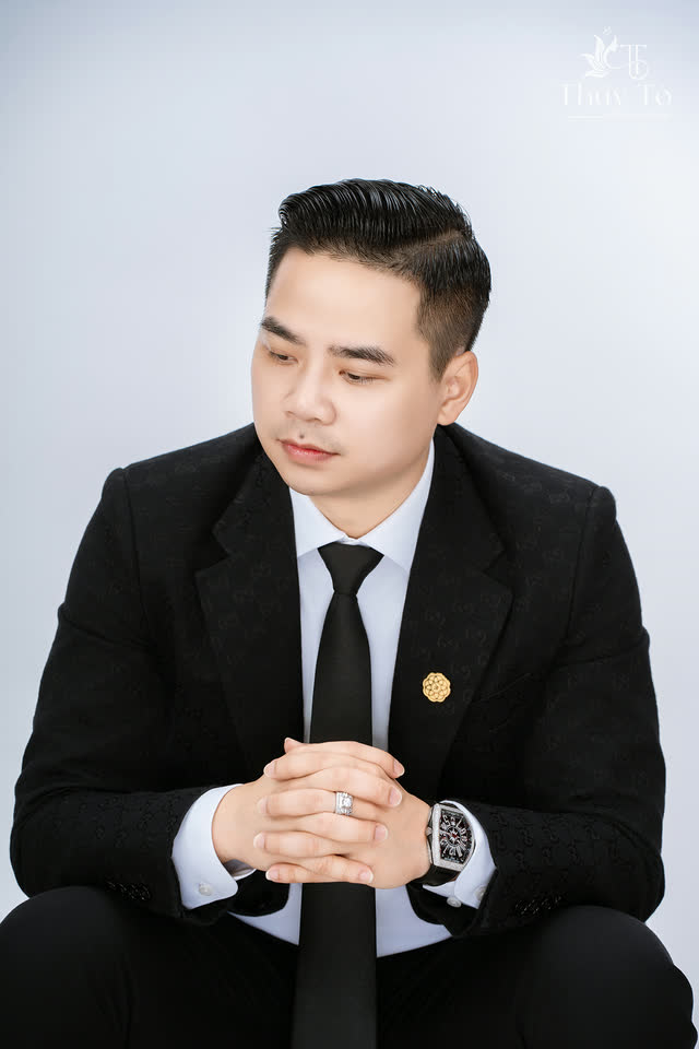 Doanh nhân BĐS Empire Realty