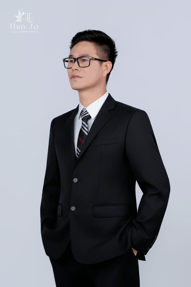 CEO Phạm Văn Công — MDLand Việt Nam — ảnh số 94 chụp tại Thúy Tô Studio, Vinhomes Ocean Park 2