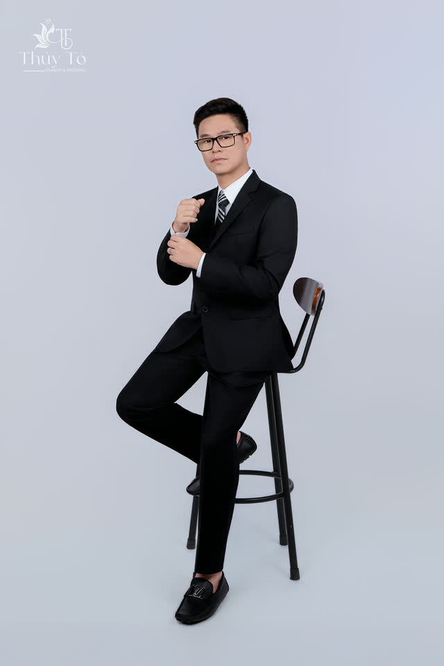 CEO Phạm Văn Công — MDLand Việt Nam — ảnh số 118 chụp tại Thúy Tô Studio, Vinhomes Ocean Park 2