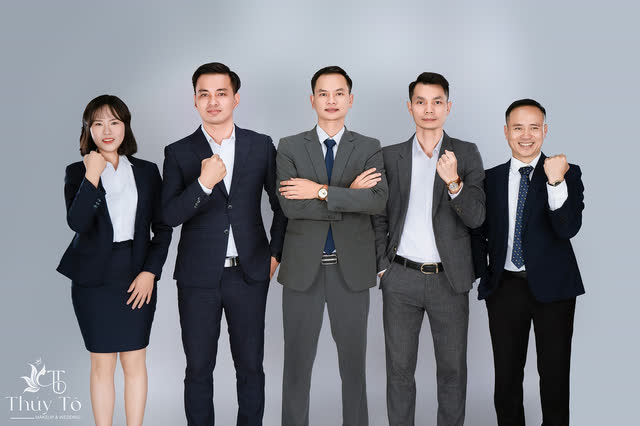 Ảnh tập thể ban lãnh đạo & phòng ban MDLand