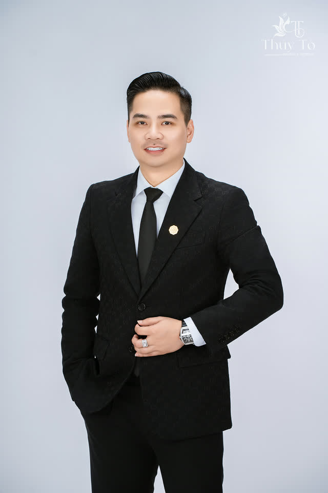 Doanh nhân BĐS Empire Realty — ảnh số 130 chụp tại Thúy Tô Studio, Vinhomes Ocean Park 2