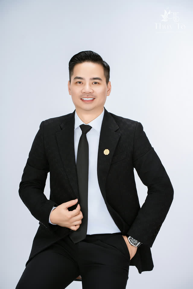 Doanh nhân BĐS Empire Realty — ảnh số 174 chụp tại Thúy Tô Studio, Vinhomes Ocean Park 2