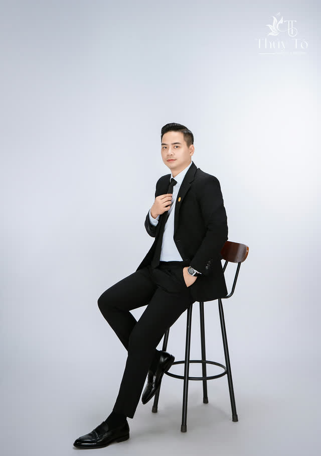 Doanh nhân BĐS Empire Realty — ảnh số 191 chụp tại Thúy Tô Studio, Vinhomes Ocean Park 2
