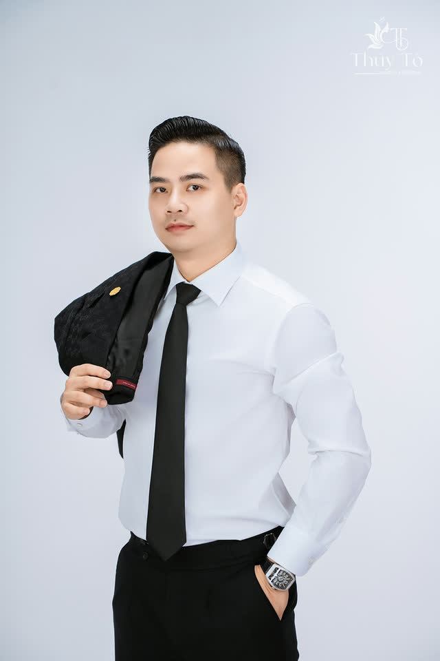 Doanh nhân BĐS Empire Realty — ảnh số 192 chụp tại Thúy Tô Studio, Vinhomes Ocean Park 2