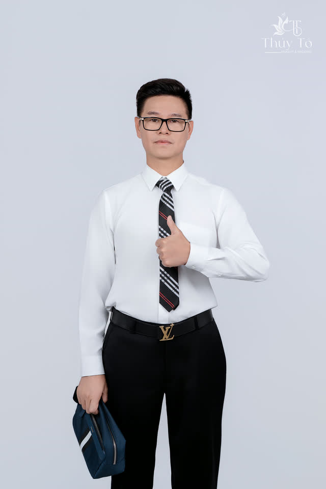 CEO Phạm Văn Công — MDLand Việt Nam — ảnh số 199 chụp tại Thúy Tô Studio, Vinhomes Ocean Park 2