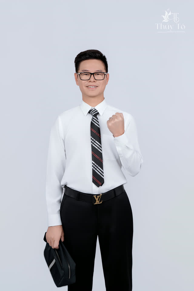 CEO Phạm Văn Công — MDLand Việt Nam — ảnh số 216 chụp tại Thúy Tô Studio, Vinhomes Ocean Park 2