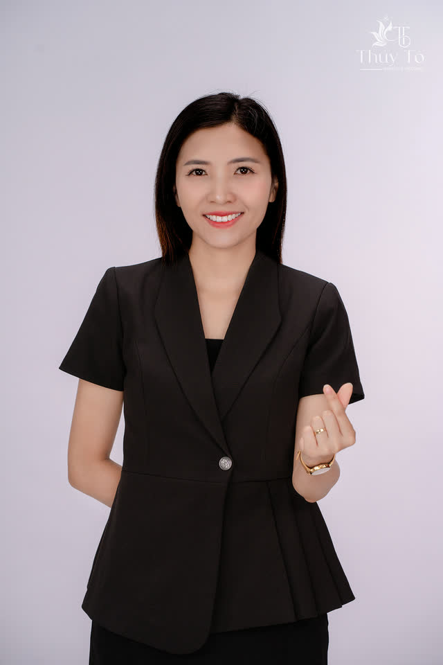 Doanh nhân Tân Thời Đại — ảnh số 223 chụp tại Thúy Tô Studio, Vinhomes Ocean Park 2
