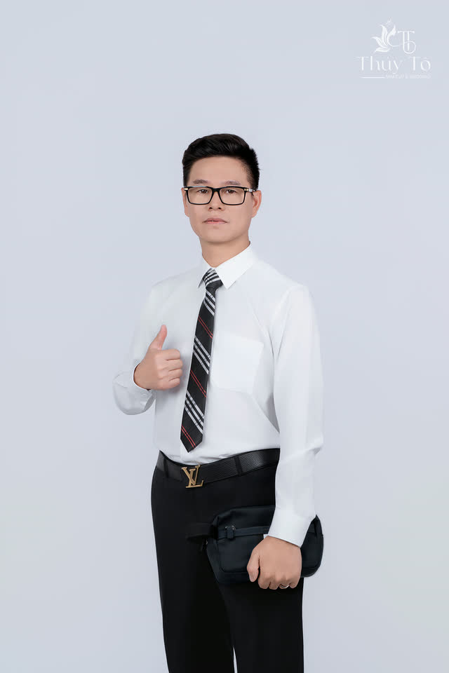 CEO Phạm Văn Công — MDLand Việt Nam — ảnh số 232 chụp tại Thúy Tô Studio, Vinhomes Ocean Park 2