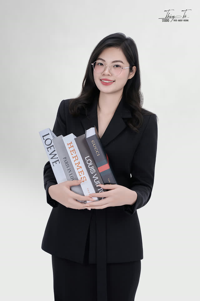 Doanh nhân BĐS May Homes — ảnh số 257 chụp tại Thúy Tô Studio, Vinhomes Ocean Park 2
